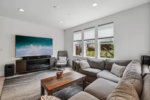 Living - 2797 Telegraph Blvd, Marina, CA 93933 photo 5 of 6