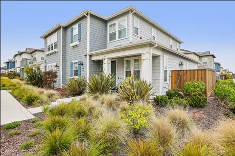 Exterior - 2797 Telegraph Blvd, Marina, CA 93933 photo 7 of 9