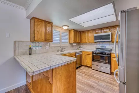 Kitchen - 23799 Monterey Salinas Hwy 44, Salinas, CA 93908 photo 1 of 3