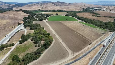 10 Chittenden Rd, San Juan Bautista, CA 95045