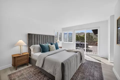 Bedroom - 1176 Grand Teton Dr, Pacifica, CA 94044 photo 5 of 8