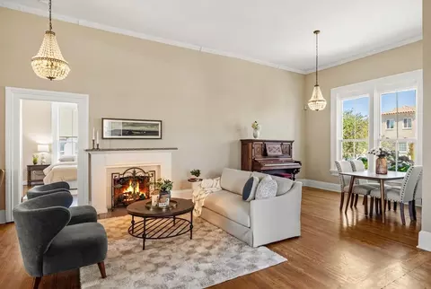 Living - 69 Geil St, Salinas, CA 93901 photo 1 of 2