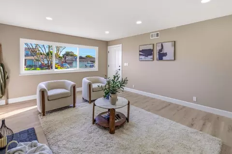 Living - 788 Bedford Dr, Salinas, CA 93901 photo 3 of 3