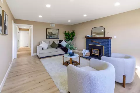 Living - 788 Bedford Dr, Salinas, CA 93901 photo 1 of 3