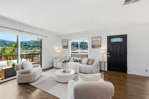 Living - 85 Park Cir, Sausalito, CA 94965 photo 1 of 4
