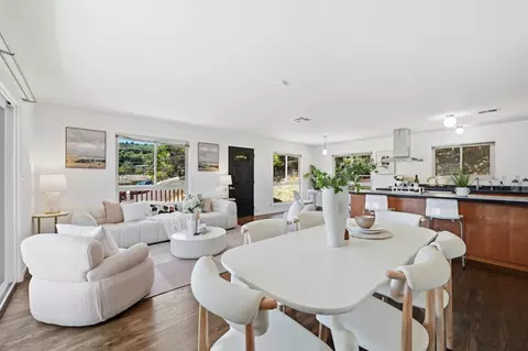 Dining - 85 Park Cir, Sausalito, CA 94965 photo 1 of 4