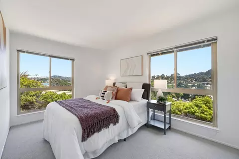 Bedroom - 85 Park Cir, Sausalito, CA 94965 photo 4 of 6