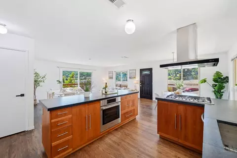 Kitchen - 85 Park Cir, Sausalito, CA 94965 photo 3 of 6