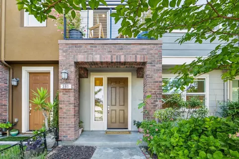 391 Charles Morris Ter, Sunnyvale, CA 94085