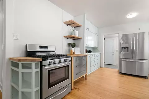 Kitchen - 7337 Glen Haven Rd, Soquel, CA 95073 photo 2 of 8
