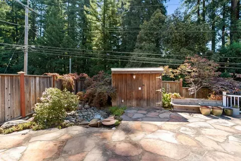 Exterior - 7337 Glen Haven Rd, Soquel, CA 95073 photo 3 of 29