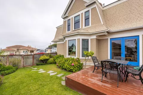 Exterior - 441 Pine Ave, Pacific Grove, CA 93950 photo 4 of 8