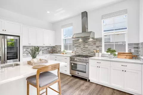 Kitchen - 8576 Tailwind Ave, Newark, CA 94560 photo 3 of 3