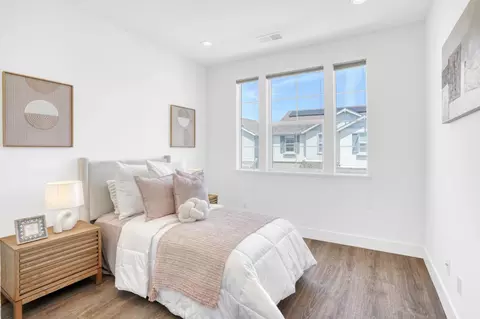 Bedroom - 8576 Tailwind Ave, Newark, CA 94560 photo 2 of 2