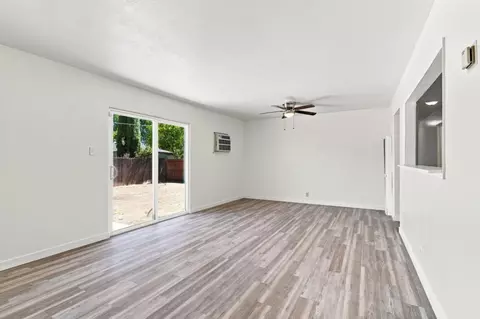 Living - 1909 Evergreen Ave, Modesto, CA 95350 photo 3 of 4