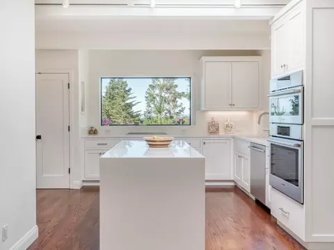 Kitchen - 3029 Forest Way, Pebble Beach, CA 93953 photo 5 of 7