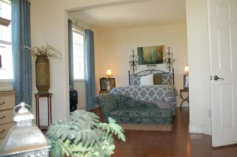 Bedroom - Tulloch Dr, Tracy, CA 95304 photo 2 of 4