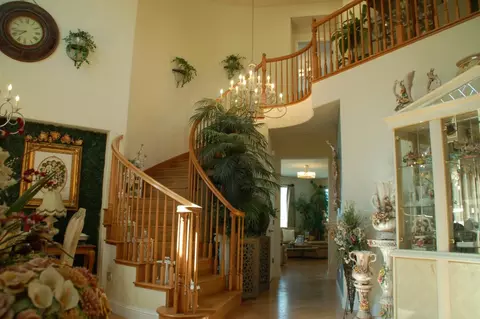 Entry Way - Tulloch Dr, Tracy, CA 95304 photo 2 of 4