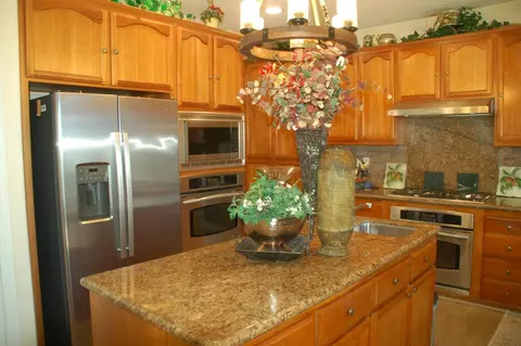 Kitchen - Tulloch Dr, Tracy, CA 95304 photo 3 of 4