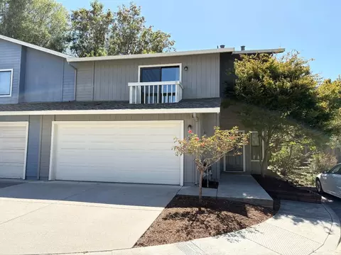 117 Brookshire Dr, Watsonville, CA 95076