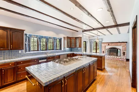 Kitchen - 1237 Sombria Ln, Pebble Beach, CA 93953 photo 3 of 4