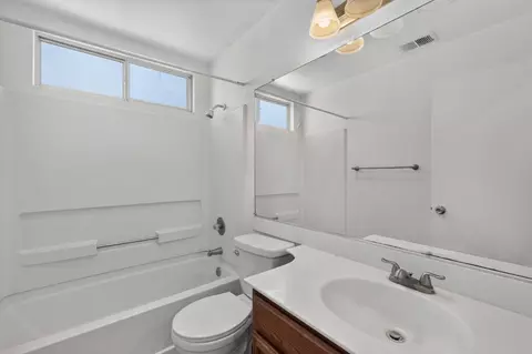 Bath - Morris Ave, Greenfield, CA 93927 photo 2 of 2