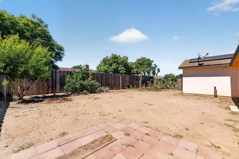 Exterior - Morris Ave, Greenfield, CA 93927 photo 5 of 8