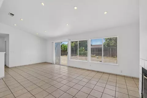 Living - Morris Ave, Greenfield, CA 93927 photo 1 of 3