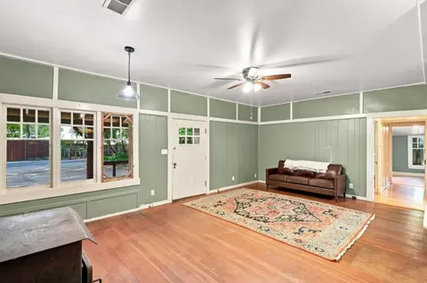 Living - 7820 Highway 9, Ben Lomond, CA 95005 photo 2 of 4