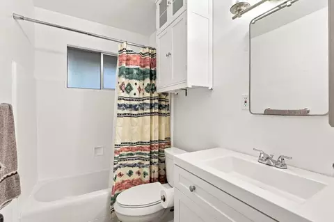 Bath - 7820 Highway 9, Ben Lomond, CA 95005 photo 5 of 5