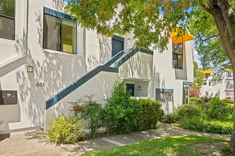 681 Portofino Ln, Foster City, CA 94404
