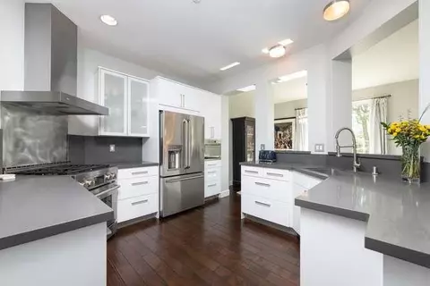 107 Positano Cir, Redwood City, CA 94065