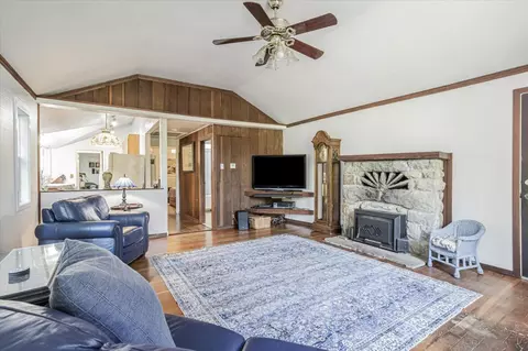 Living - 1045 Forest Way, Brookdale, CA 95007 photo 1 of 1