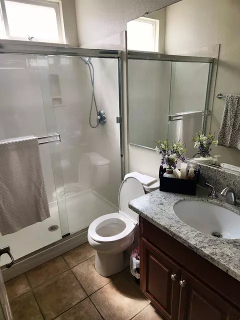 Bath - 3657 Otter Brook Loop, Discovery Bay, CA 94505 photo 1 of 5