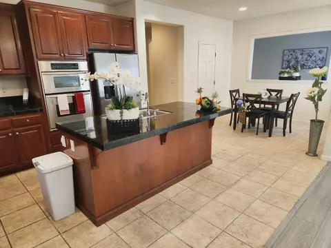 Kitchen - 3657 Otter Brook Loop, Discovery Bay, CA 94505 photo 1 of 3