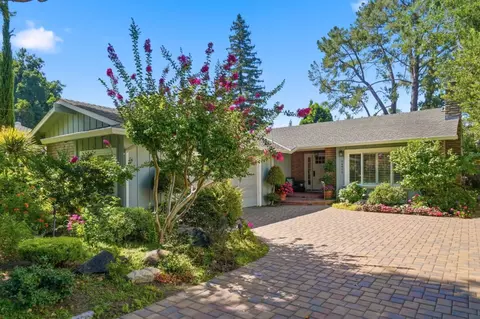 16912 Kennedy Rd, Los Gatos, CA 95032