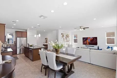 Dining - 7721 Sumac Pl, Gilroy, CA 95020 photo 2 of 3