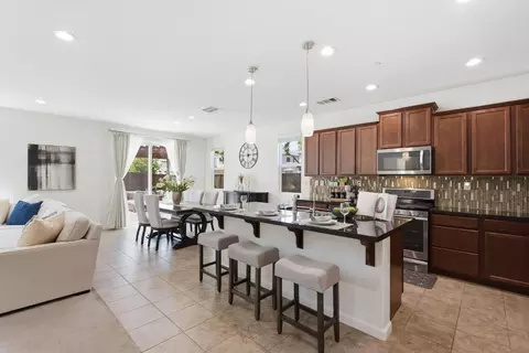 Entry Way - 7721 Sumac Pl, Gilroy, CA 95020 photo 1 of 2