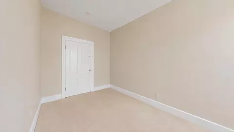Bedroom - 456 S 2nd St, San Jose, CA 95113 photo 6 of 13