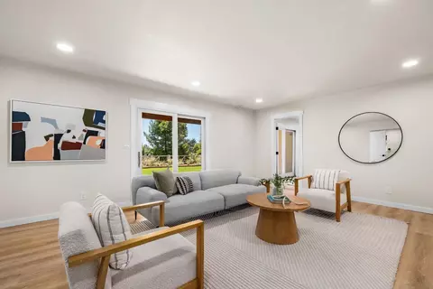 Living - 504 Cuesta Dr, Aptos, CA 95003 photo 5 of 6