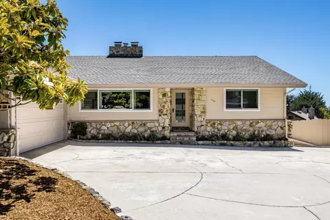Exterior - 504 Cuesta Dr, Aptos, CA 95003 photo 4 of 5