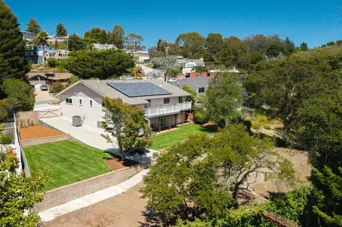 View/Area - 504 Cuesta Dr, Aptos, CA 95003 photo 2 of 6