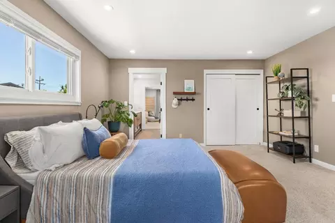 Bedroom - 504 Cuesta Dr, Aptos, CA 95003 photo 7 of 12
