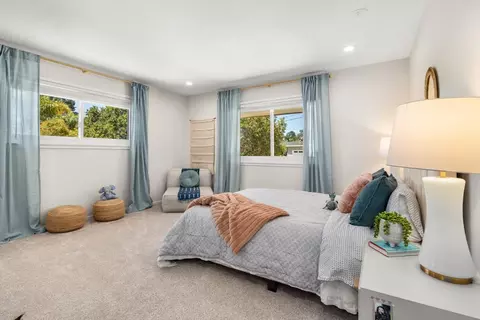 Bedroom - 504 Cuesta Dr, Aptos, CA 95003 photo 5 of 12