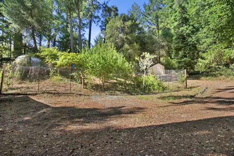 Exterior - 15 Heritage Rd, La Honda, CA 94020 photo 9 of 16