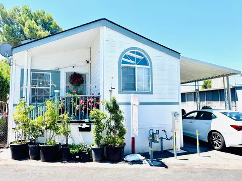 2855 Senter Rd 5, San Jose, CA 95111