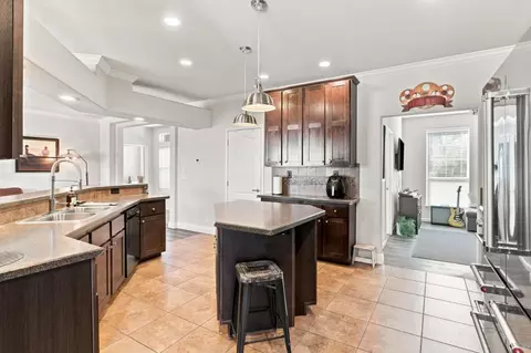 Kitchen - 8885 New Ave, Gilroy, CA 95020 photo 4 of 4