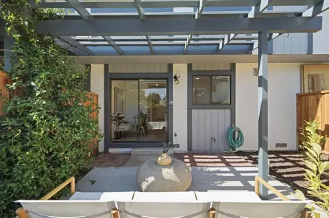 Exterior - 168 Granada Dr, Mountain View, CA 94043 photo 4 of 6
