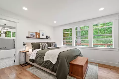 Bedroom - 4000 Glen Haven Rd, Soquel, CA 95073 photo 1 of 7