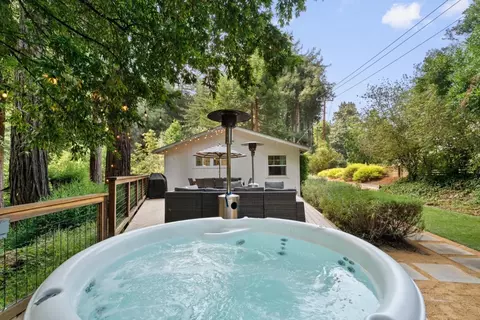 Exterior - 4000 Glen Haven Rd, Soquel, CA 95073 photo 6 of 23